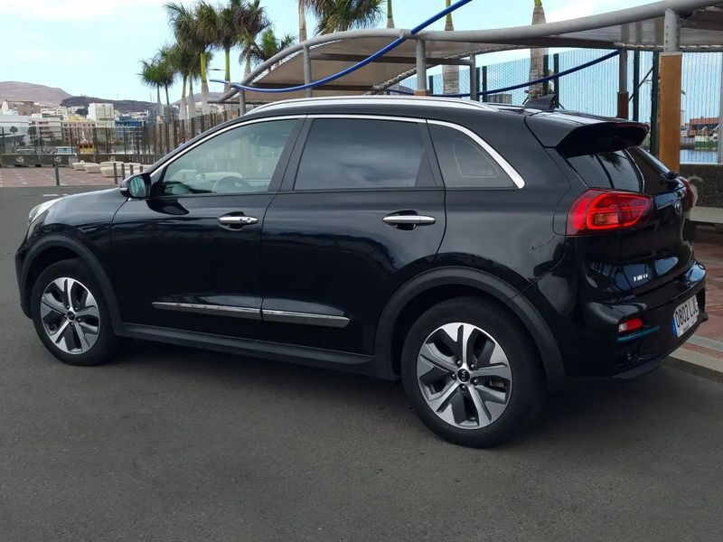 Kia Niro • 2020 • 65,000 km 4