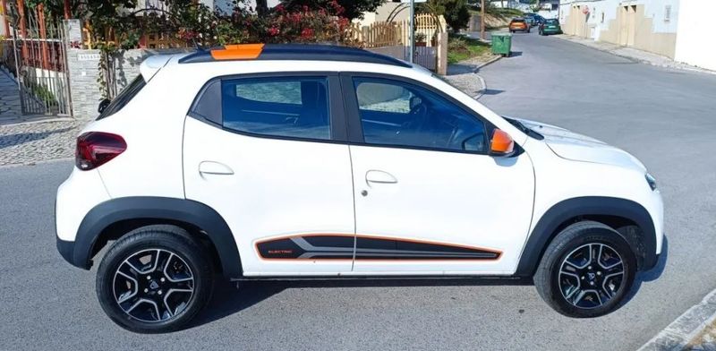 Dacia Dokker • 2021 • 5,900 km 1