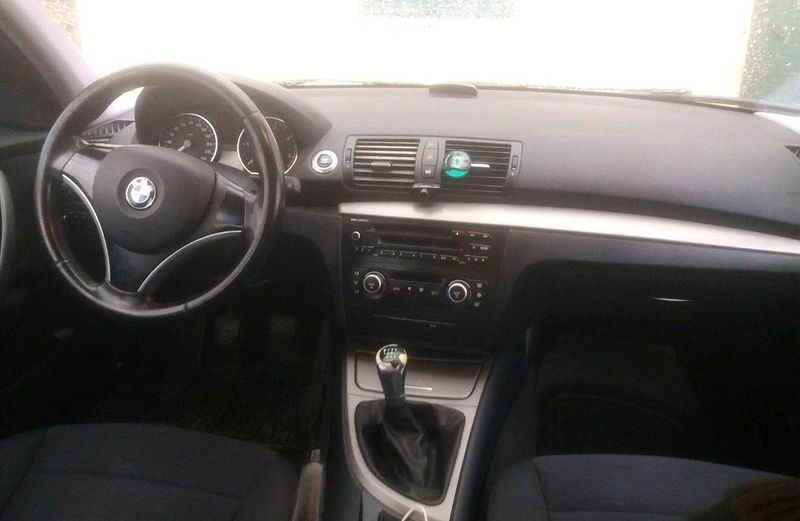 BMW 328i • 2008 • 169,999 km 5