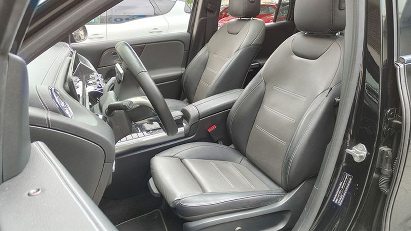 Mercedes-Benz GLA • 2020 • 41,000 km 12