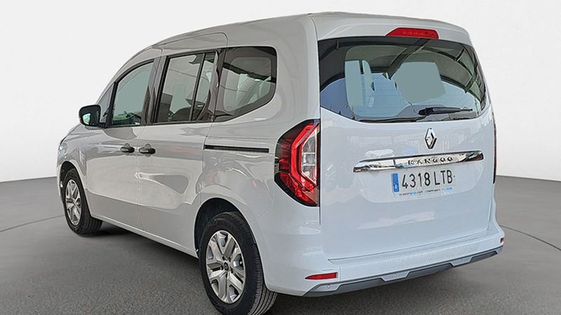 Renault Kangoo • 2021 • 27,131 km 6