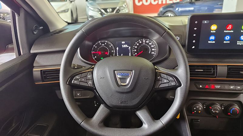 Dacia Sandero • 2022 • 5,305 km 14