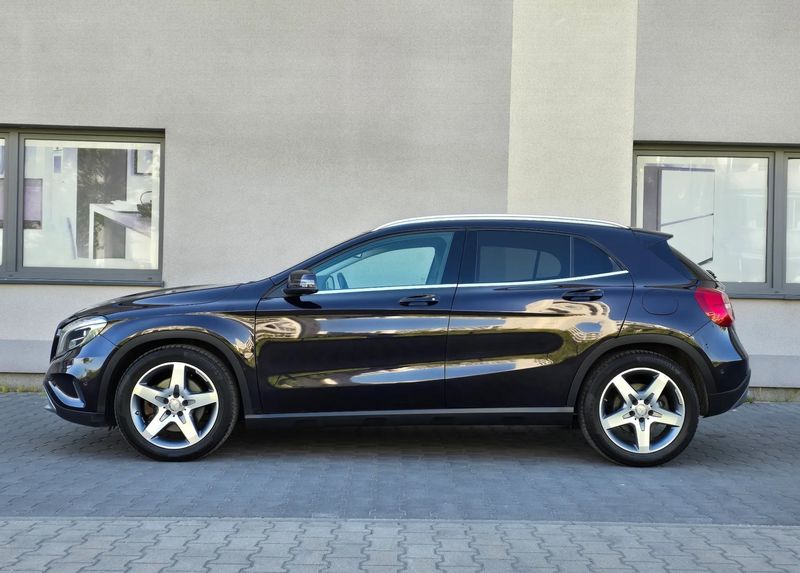 Mercedes-Benz GLA • 2014 • 103,000 km 4