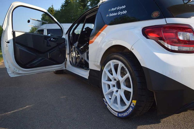 Citroën DS3 • 2015 • 1 km 2