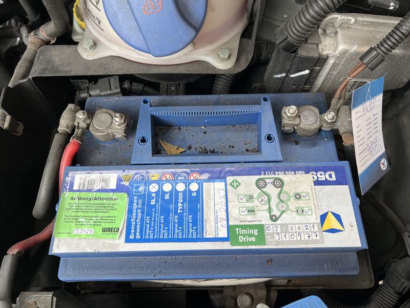 Seat Alhambra • 2004 • 250,000 km 2