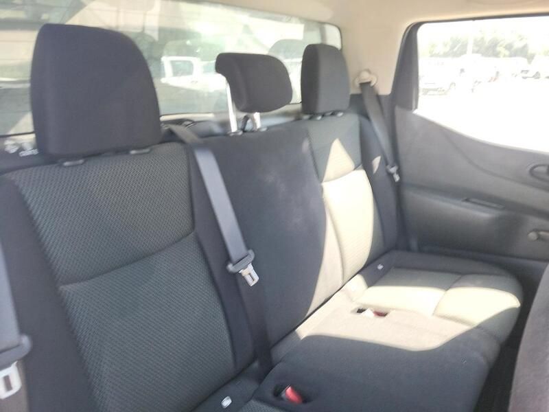 Nissan Navara • 2021 • 36,872 km 40