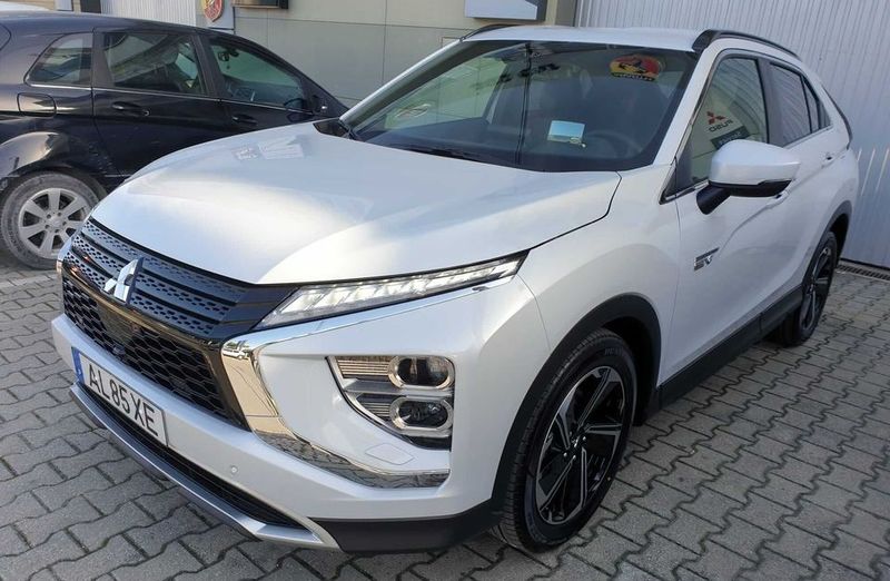 Mitsubishi Eclipse Cross • 2021 • 500 km 1