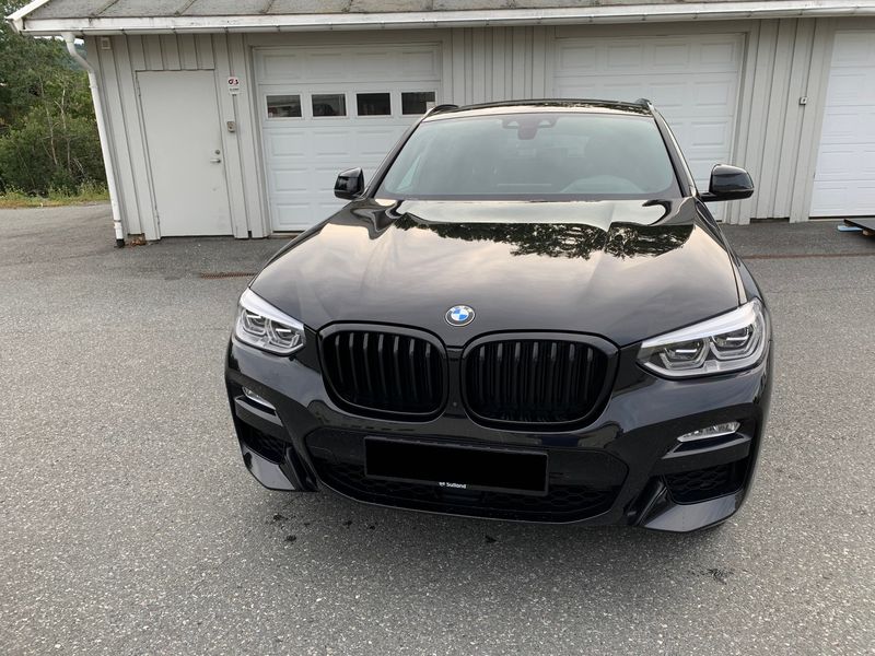 BMW X4 • 2019 • 80,800 km 1