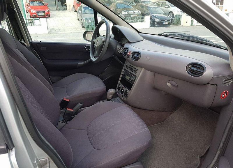 Mercedes-Benz A • 2001 • 120,000 km 3