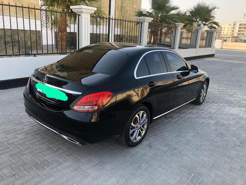 Mercedes-Benz C • 2015 • 140,000 km 1