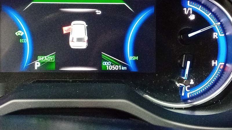 Toyota RAV4 Hybrid • 2020 • 10,501 km 9