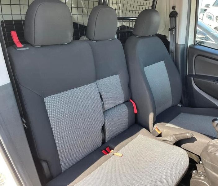 Fiat Doblo Cargo • 2018 • 109,000 km 3