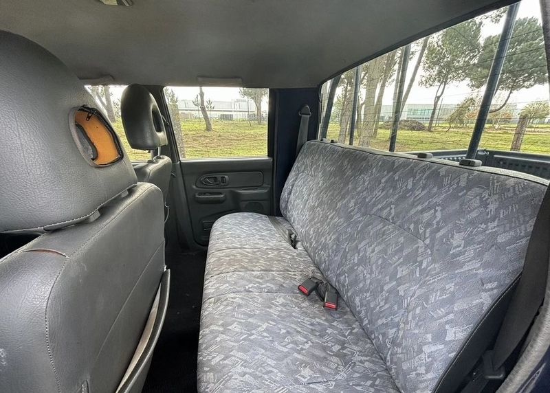 Mitsubishi L200 • 1999 • 275,000 km 5