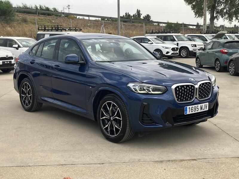 BMW X4 • 2023 • 61,611 km 7