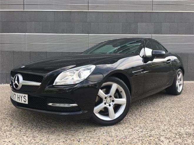 Mercedes-Benz SLK • 2011 • 137,000 km 1