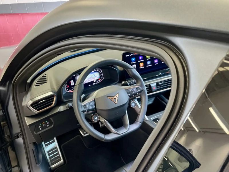 Seat Leon • 2022 • 13,900 km 9