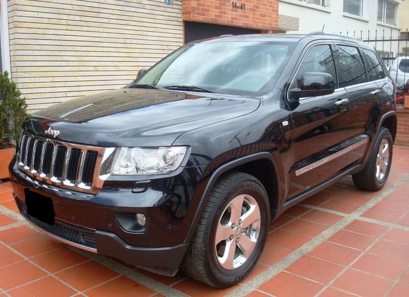 Jeep Grand Cherokee • 2012 • 173,000 km 1