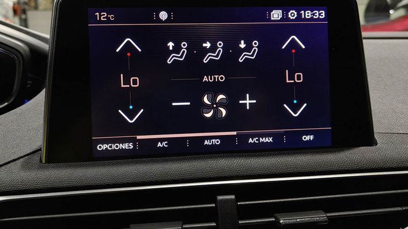 Peugeot 3008 • 2017 • 87,025 km 35