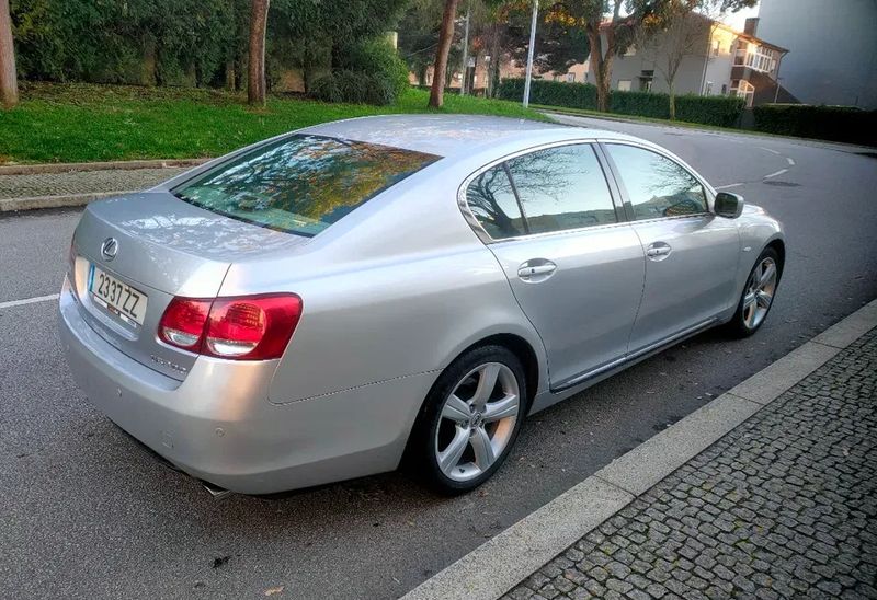 Lexus GS • 2005 • 274,000 km 2
