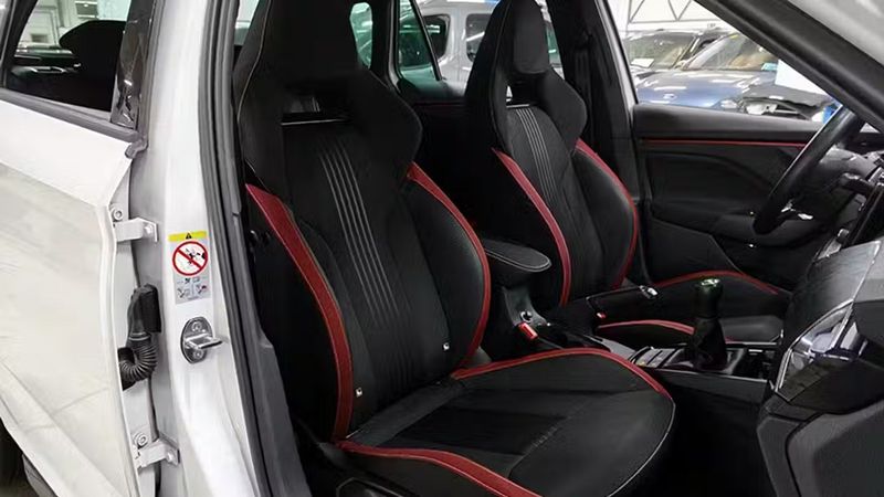 Škoda Rapid • 2021 • 48,046 km 7