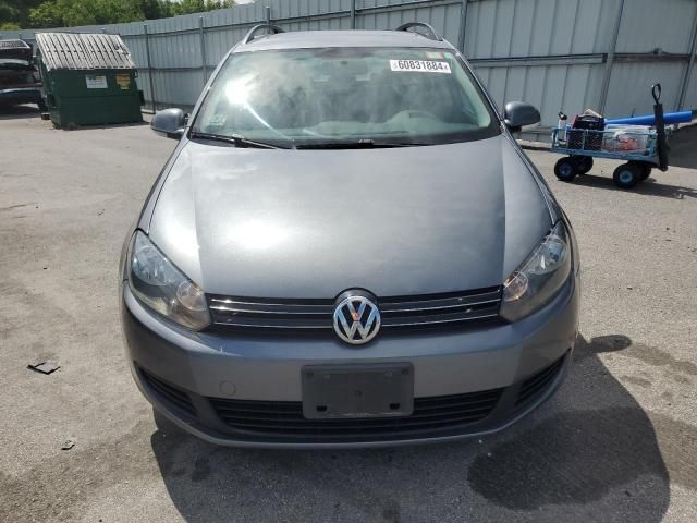 Volkswagen Jetta SportWagen • 2010 • 10,000 mi 2