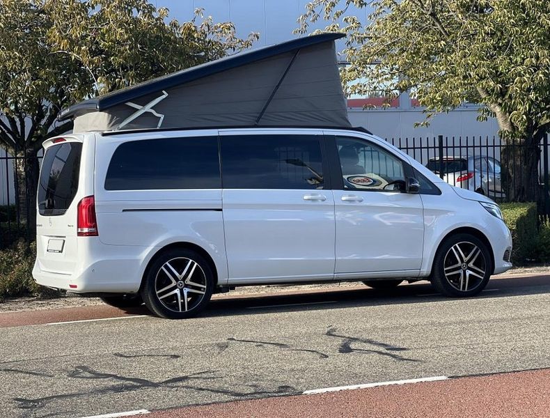 Mercedes-Benz 210 Van • 2018 • 101,000 km 3