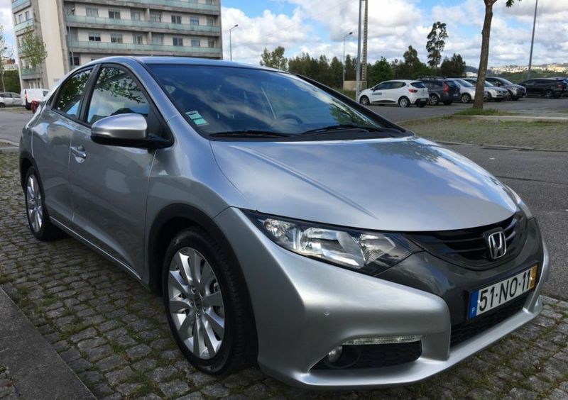 Honda Civic • 2013 • 91,000 km 2