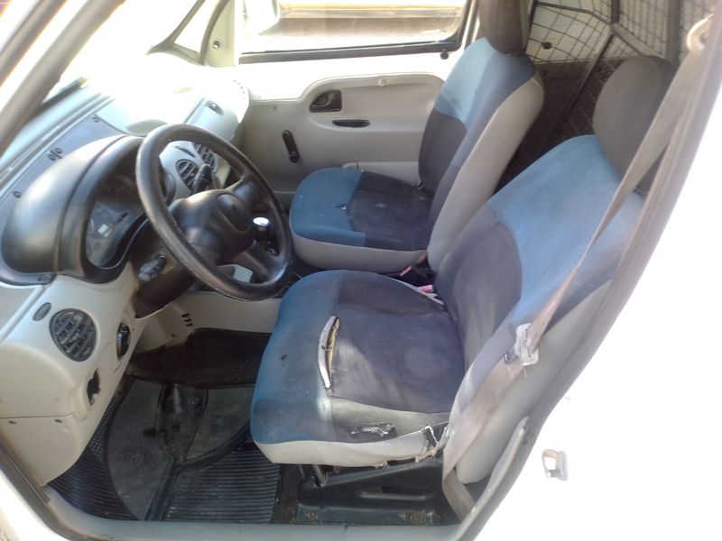 Renault Kangoo Express • 2012 • 218,000 km 8