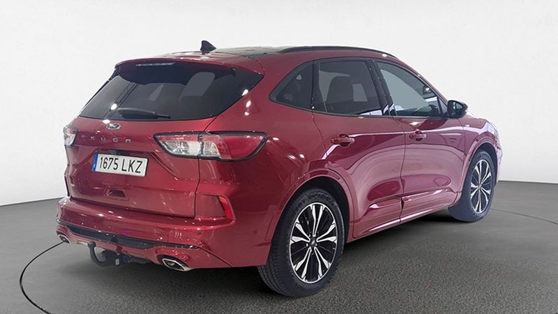 Ford Kuga • 2020 • 76,000 km 4