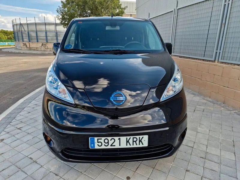 Nissan NV200 • 2018 • 149,000 km 2