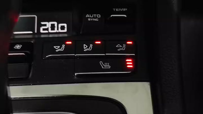 Porsche 718 Cayman • 2021 • 39,786 km 10