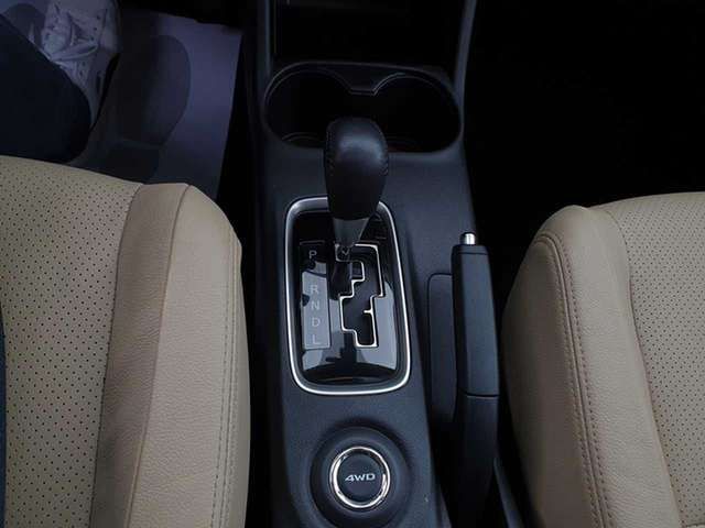 Mitsubishi Outlander • 2016 • 102,000 km 3