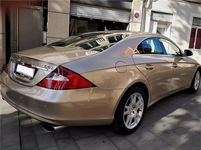Mercedes-Benz CLS • 2007 • 162,000 km 5