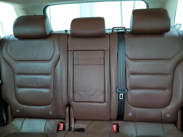 Volkswagen Touareg • 2013 • 10,000 mi 10