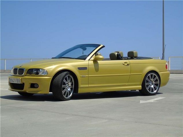 BMW M3 • 2002 • 166,000 km 1