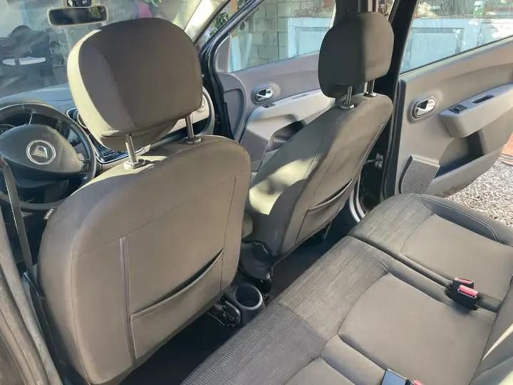Dacia Lodgy • 2016 • 91,488 km 1