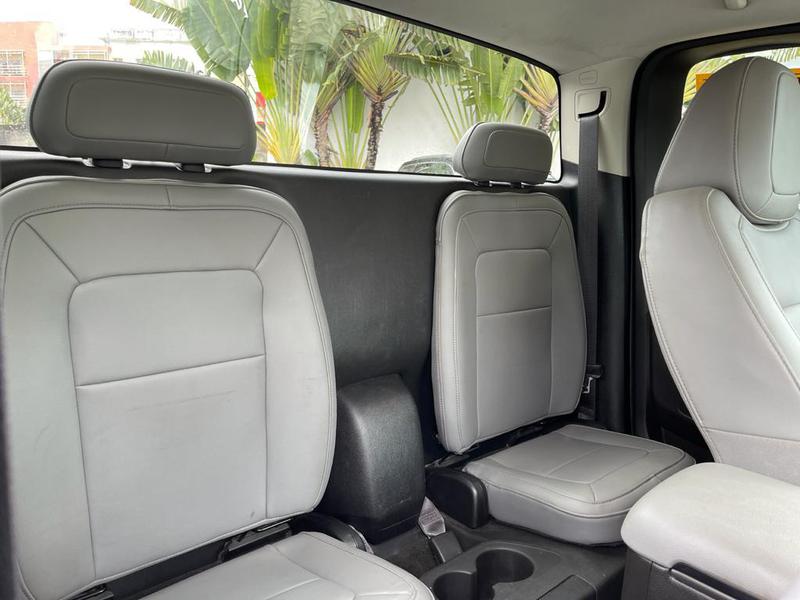 Chevrolet Colorado • 2015 • 136,000 km 5