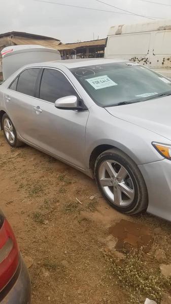 Toyota Camry • 2012 • 120 km 7