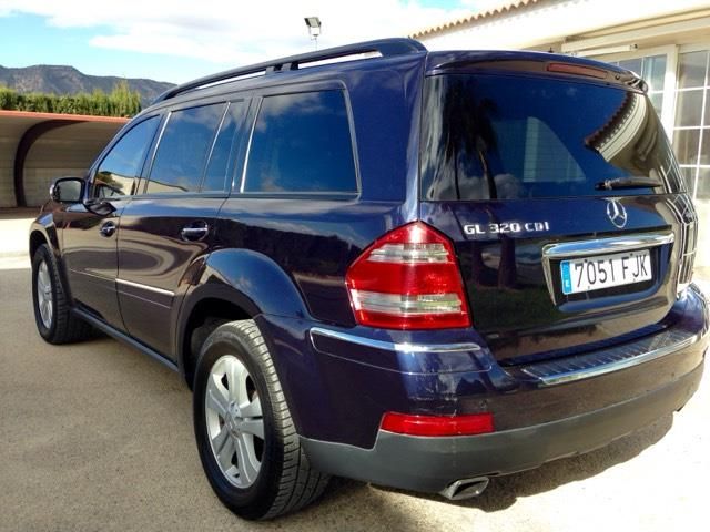 Mercedes-Benz GL • 2006 • 219,000 km 5