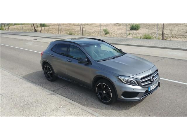 Mercedes-Benz GLA • 2014 • 151,000 km 2