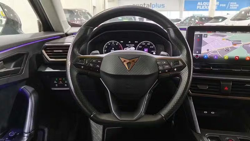 Seat Leon • 2022 • 38,626 km 24