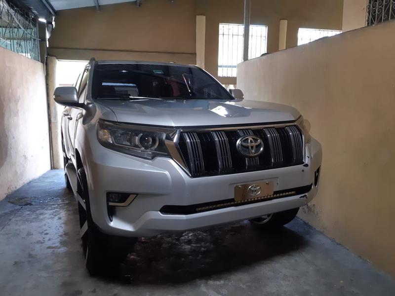 Toyota Land Cruiser • 2011 • 55,510 km 10