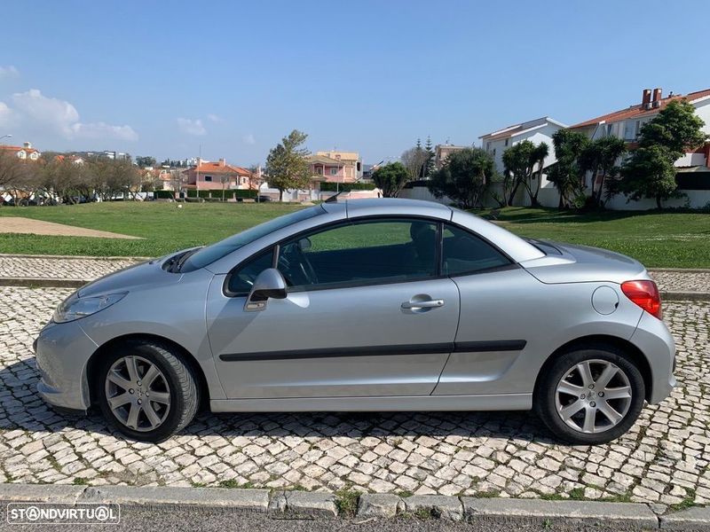 Peugeot 207 • 2009 • 168,000 km 4