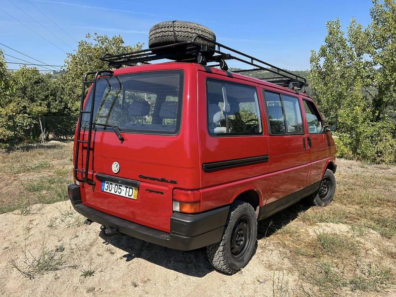 Volkswagen T4 • 1994 • 229,000 km 2