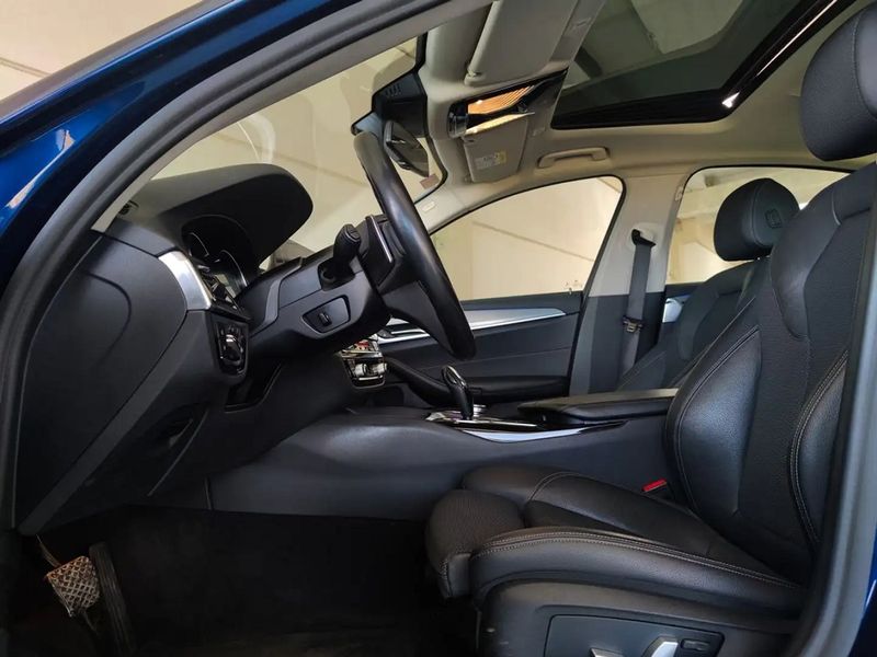 BMW 5 Series • 2018 • 82,283 km 10