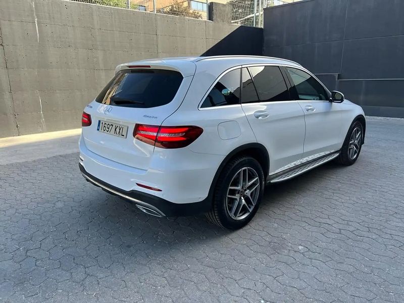 Mercedes-Benz GLC-Class • 2019 • 56,000 km 9