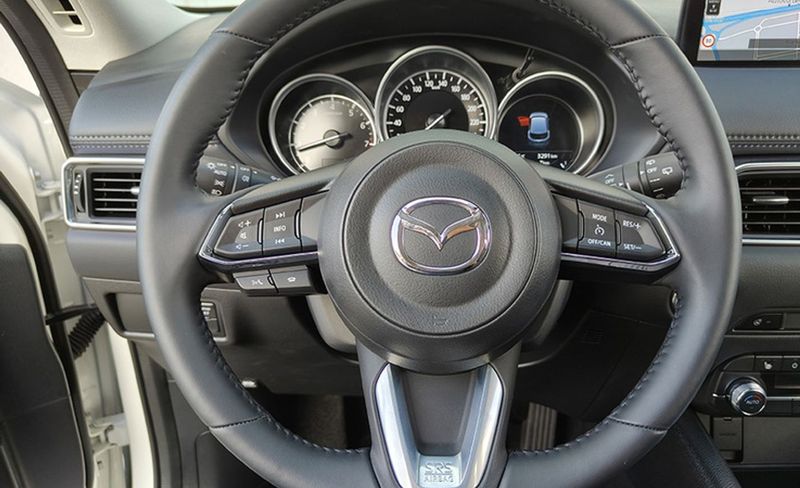 Mazda CX-5 • 2024 • 3,291 km 11