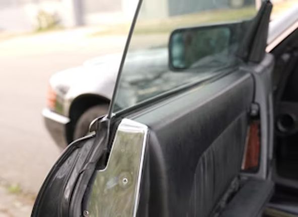 Mercedes-Benz SL • 1993 • 38,000 km 31