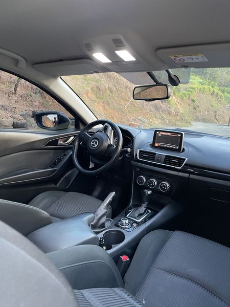 Mazda 3 • 2015 • 136,000 km 7