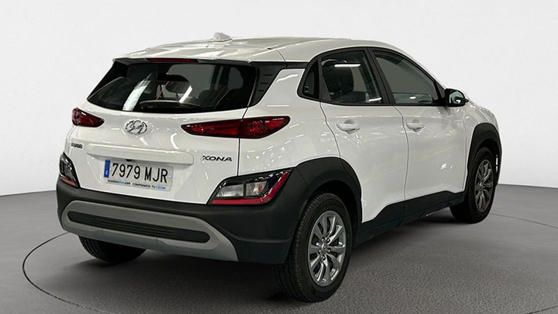 Hyundai Kona • 2023 • 12,000 km 3